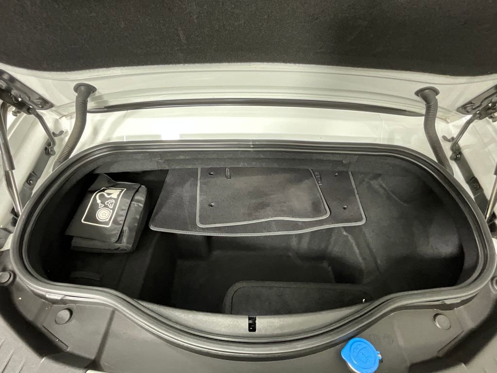 Used 2020 Jaguar F-TYPE Convertible RWD image 28