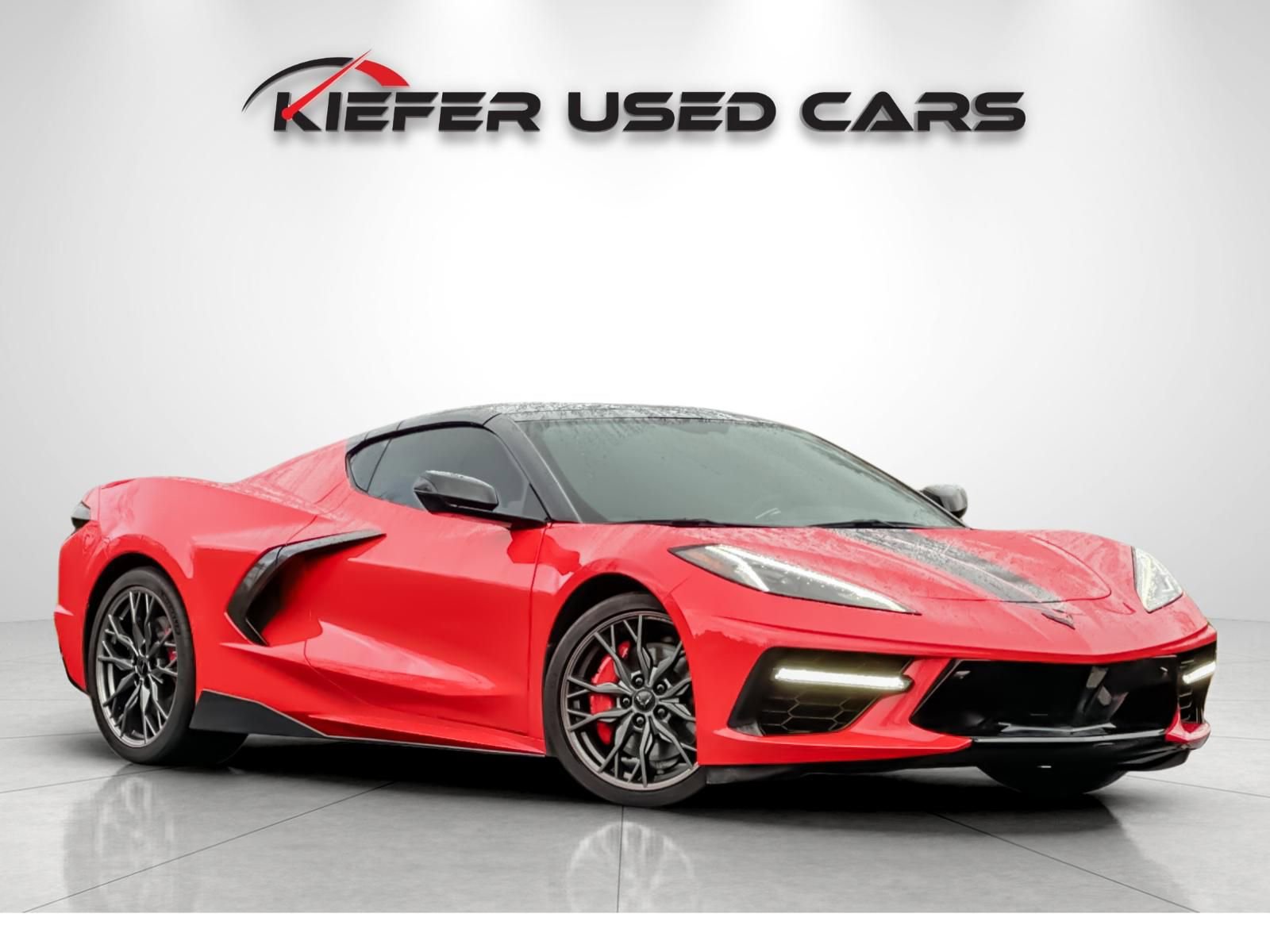 Used 2020 Chevrolet Corvette Stingray Premium Cpe w/ 3LT Preferred Equipment Group image 2