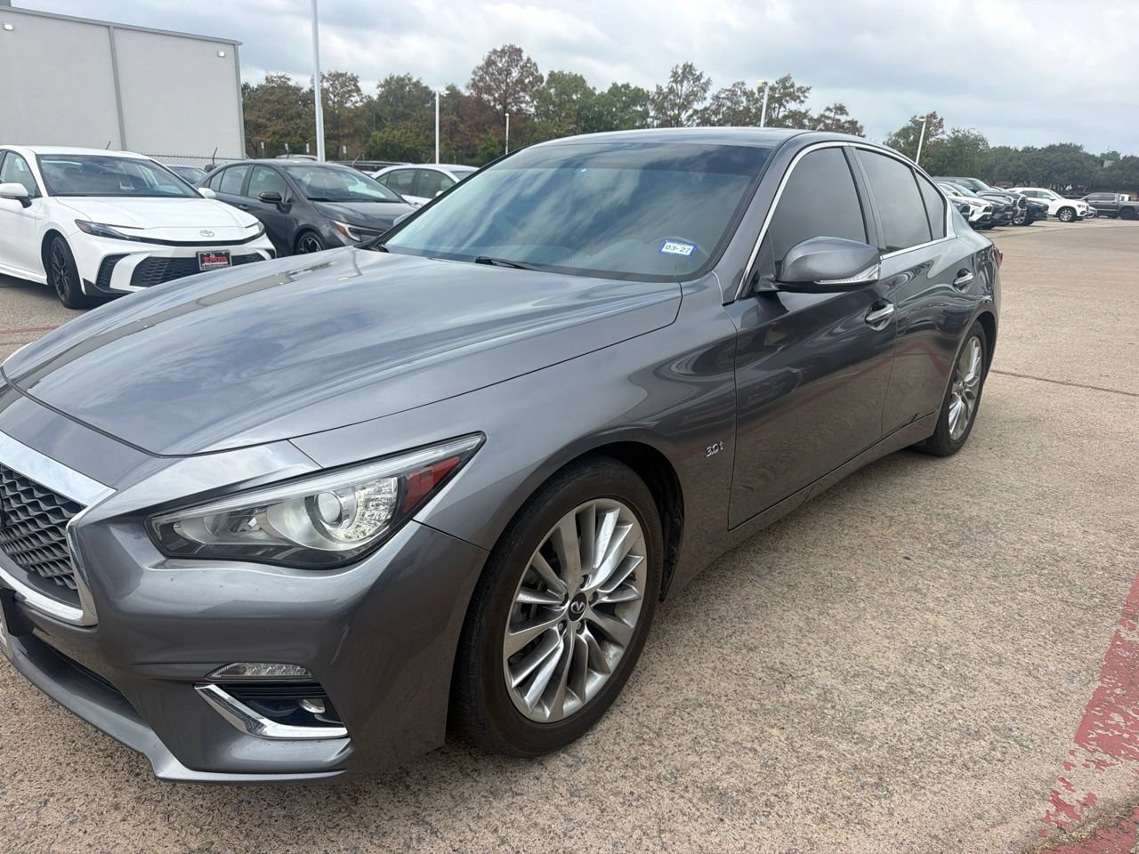 Used 2020 INFINITI Q50 Luxe RWD image 1