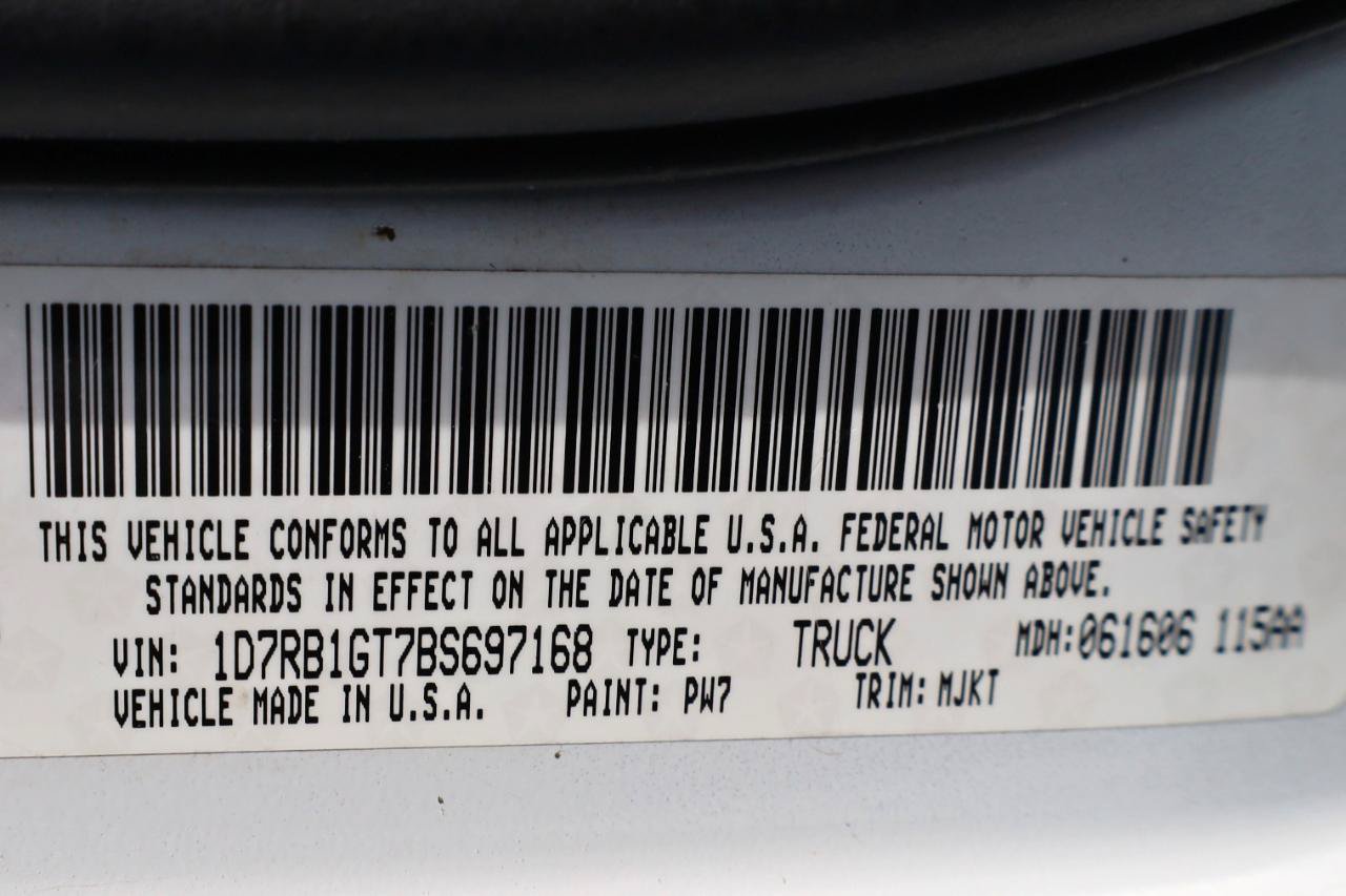 Used 2011 RAM 1500 Outdoorsman RWD image 19