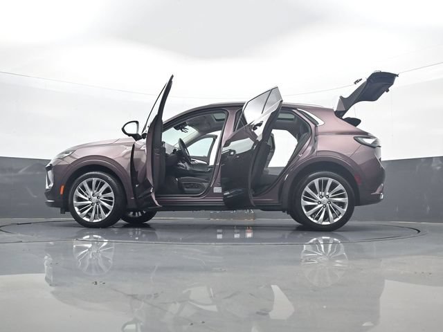 Used 2024 Buick Envision Avenir AWD/4WD image 34