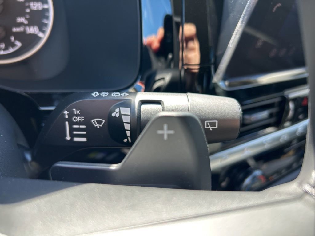 New 2026 Nissan Pathfinder SV image 29