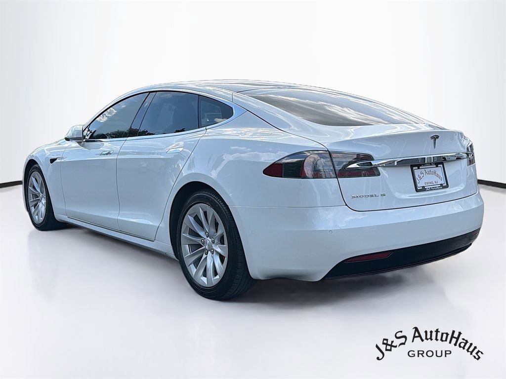 Used 2017 Tesla Model S 75D AWD/4WD image 5