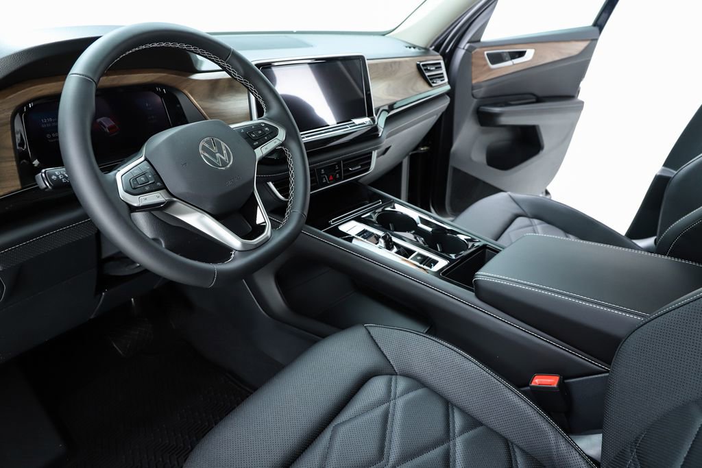 New 2026 Volkswagen Atlas SE image 19