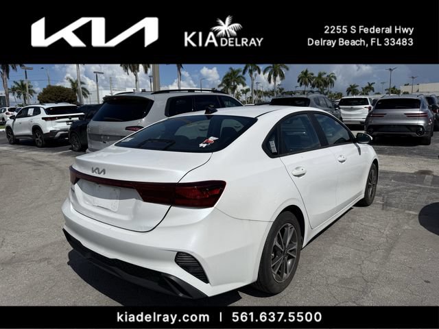 Certified 2024 Kia Forte LXS FWD image 7