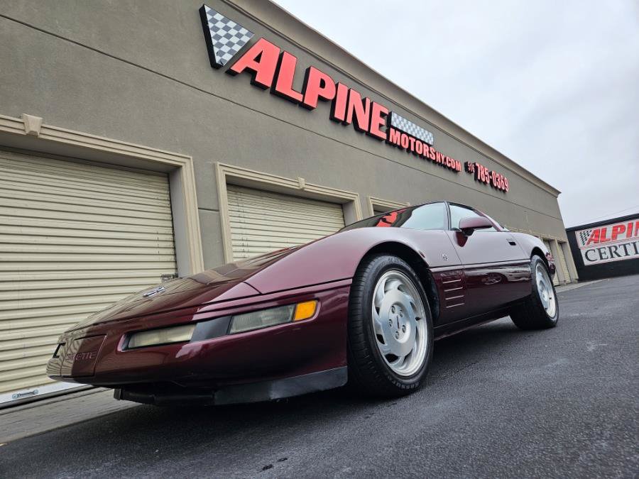 Used 1993 Chevrolet Corvette Coupe RWD image 25