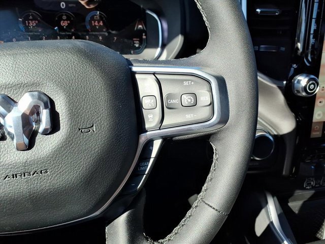 New 2026 RAM 1500 4x4 Crew Cab image 15