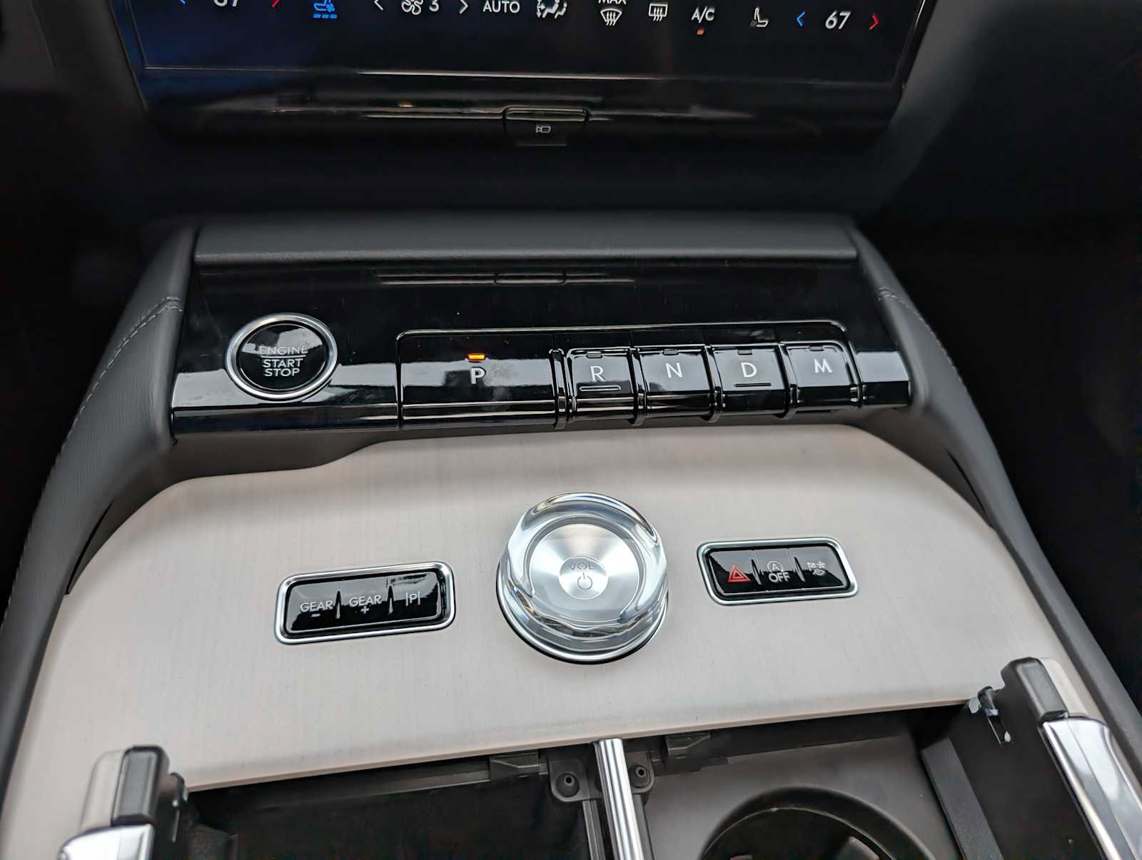 New 2026 Lincoln Navigator L Reserve w/ Jet Appearance Package AWD/4WD image 26