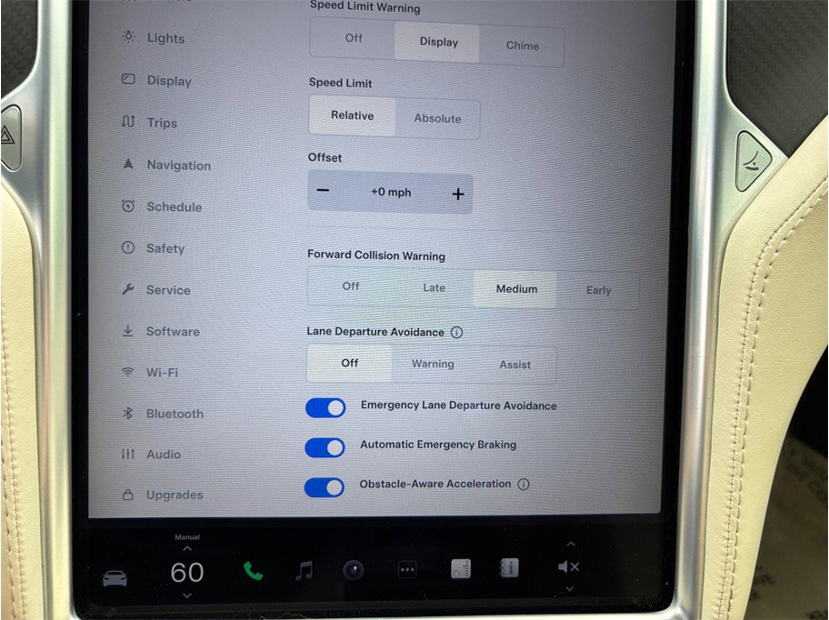 Used 2018 Tesla Model S 100D image 28