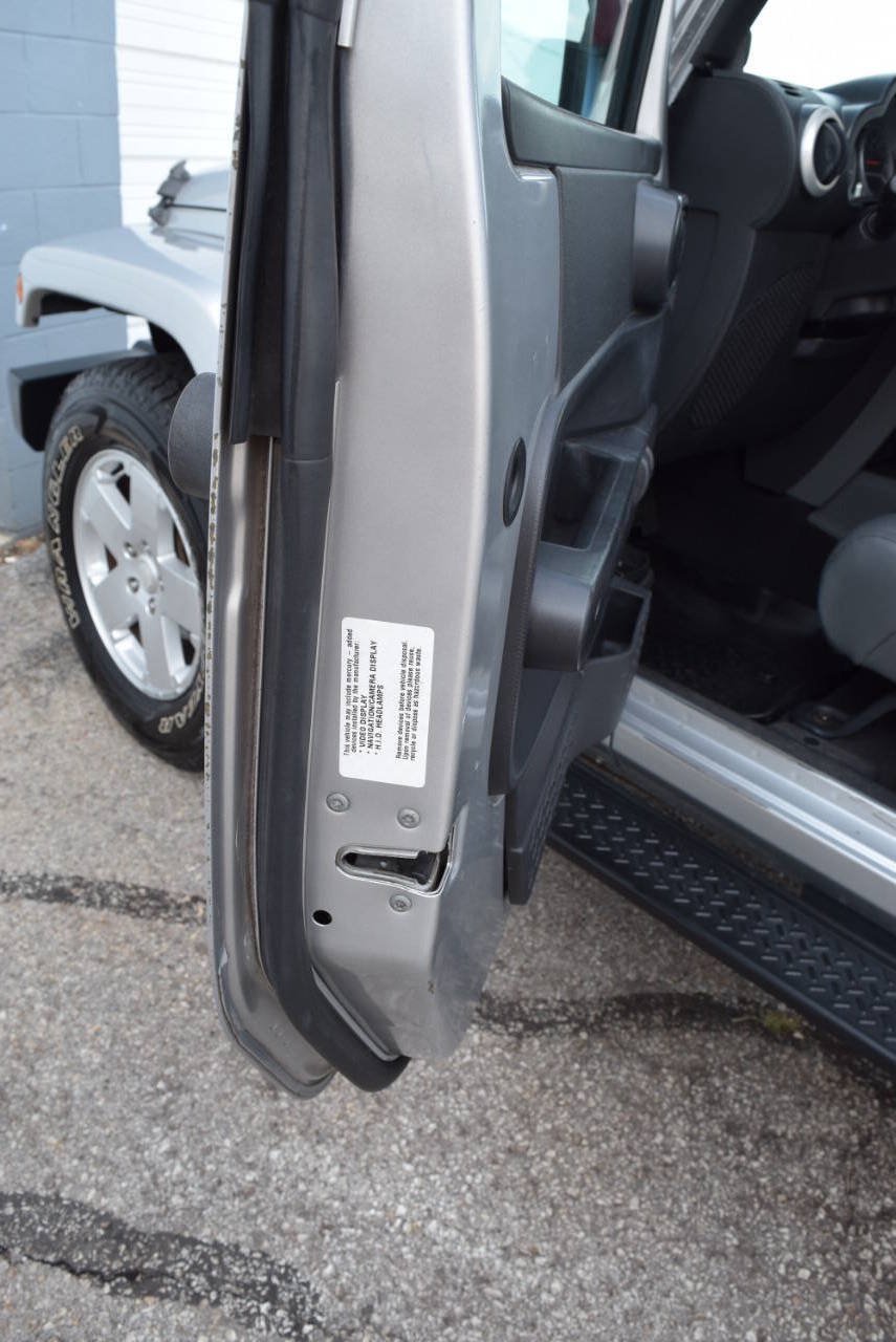 Used 2010 Jeep Wrangler Unlimited Sahara w/ Trailer Tow Group AWD/4WD image 40