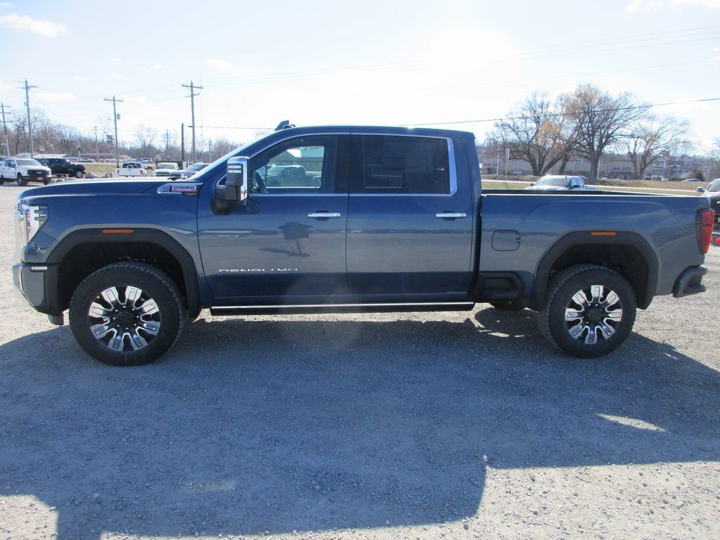 New 2026 GMC Sierra 2500 Denali w/ Denali Reserve Package image 10