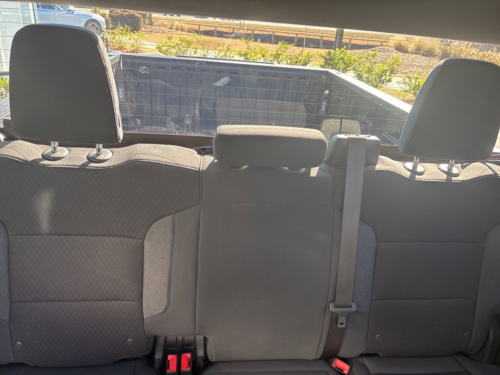 Used 2024 GMC Sierra 1500 Elevation image 20