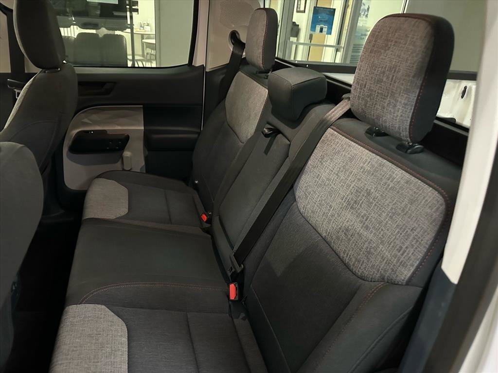 Certified 2024 Ford Maverick XLT image 27