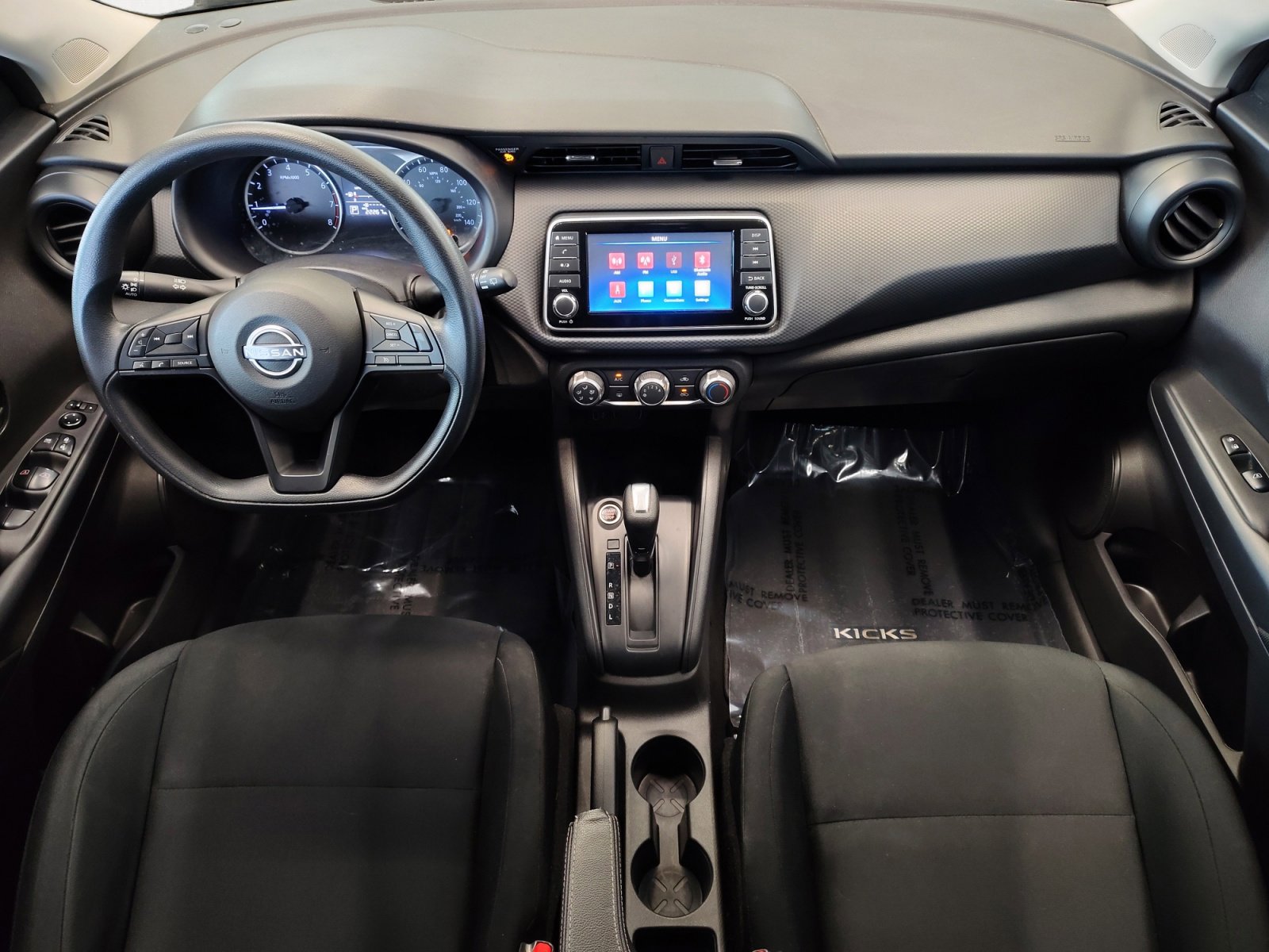 Used 2023 Nissan Kicks S FWD image 6
