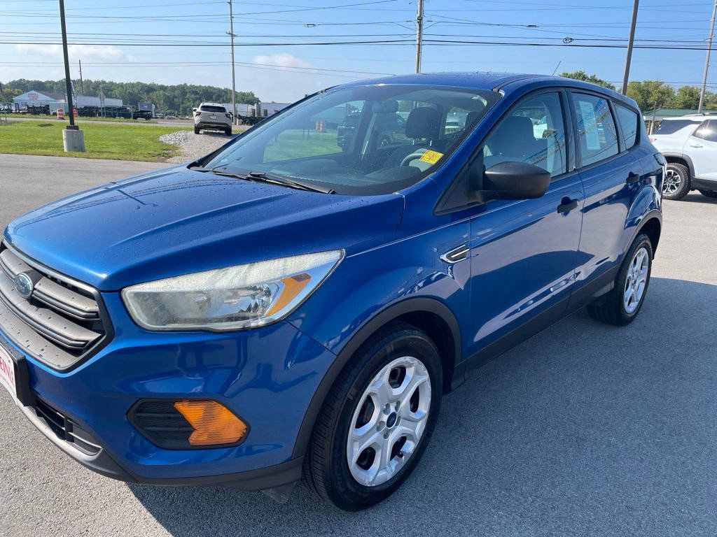 Used 2017 Ford Escape S FWD image 3