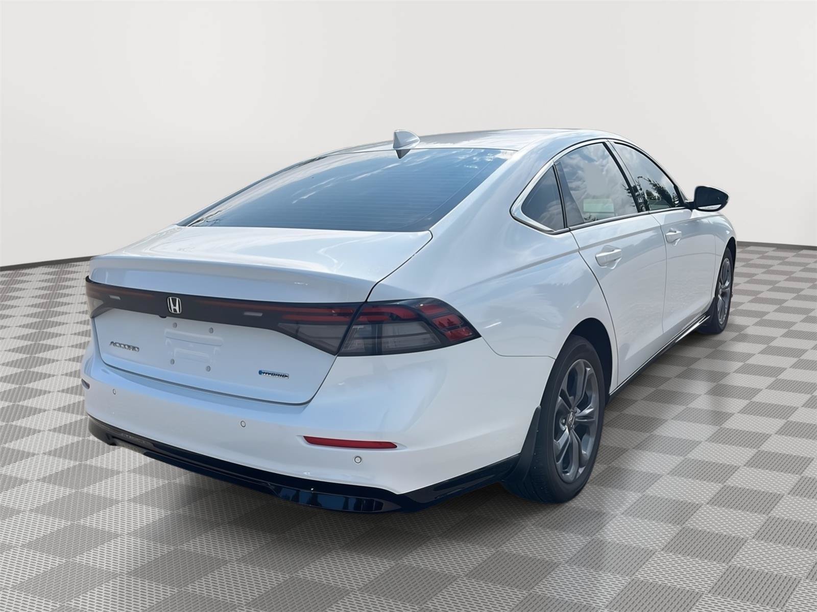 Used 2024 Honda Accord EX-L image 25