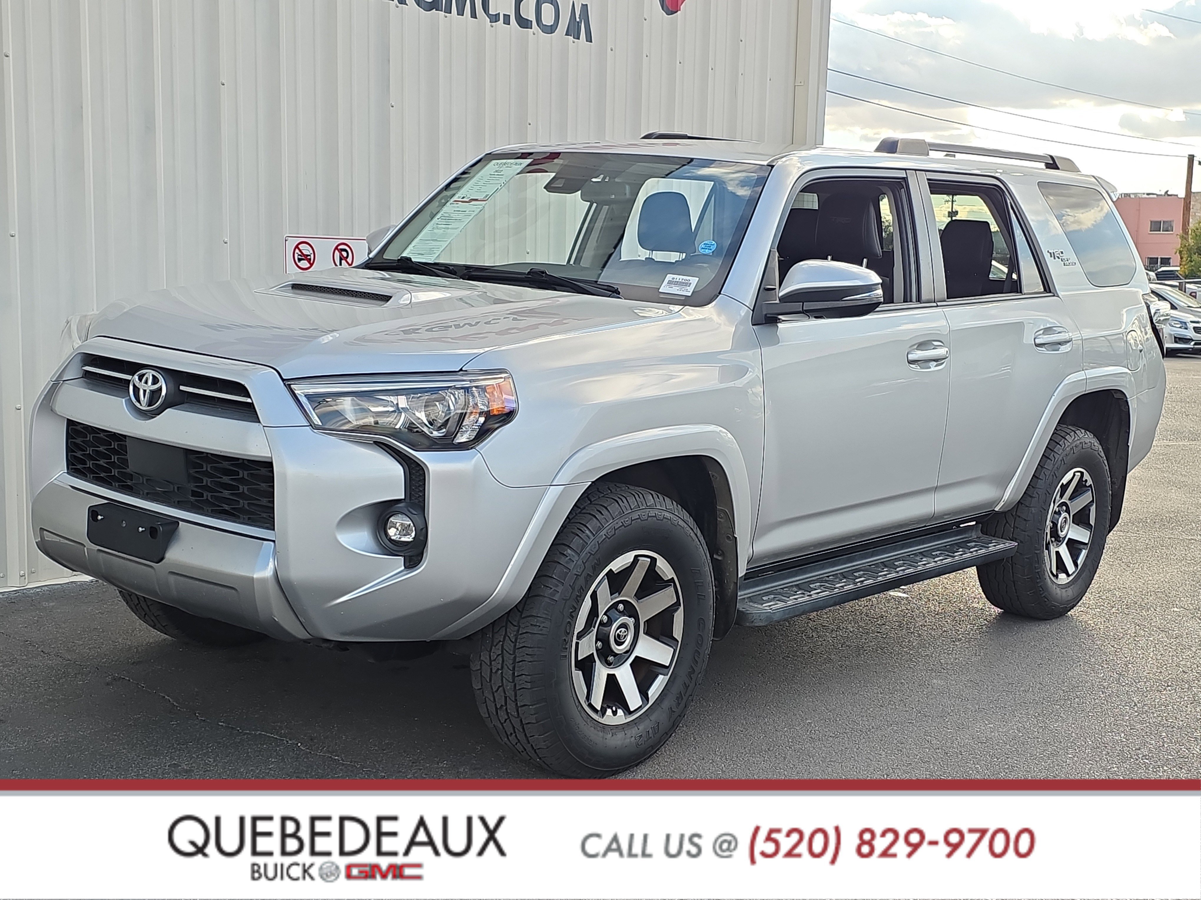 Used 2022 Toyota 4Runner TRD Off-Road Premium AWD/4WD image 3