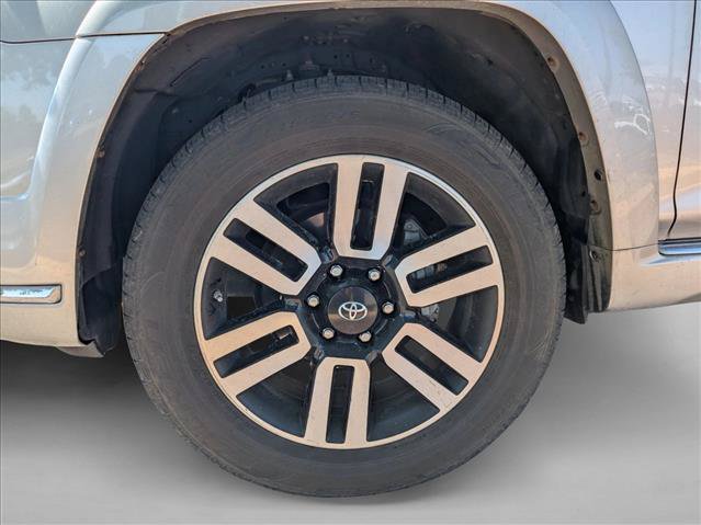Used 2015 Toyota 4Runner Limited AWD/4WD image 18
