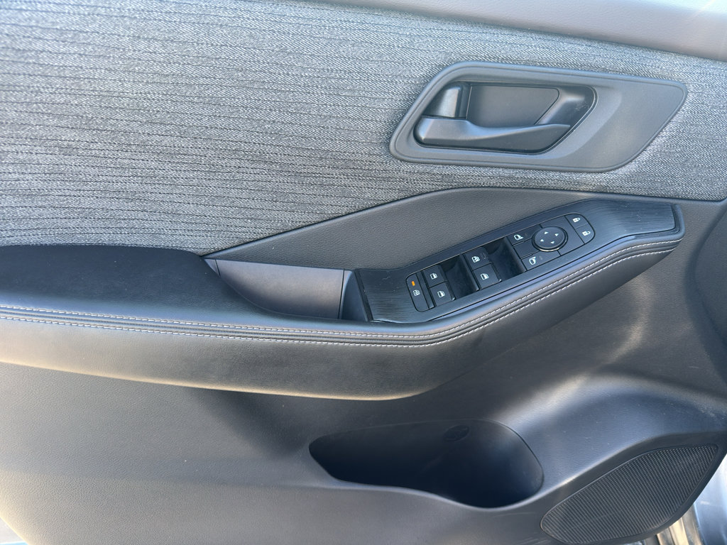 Certified 2022 Nissan Rogue S AWD/4WD image 13