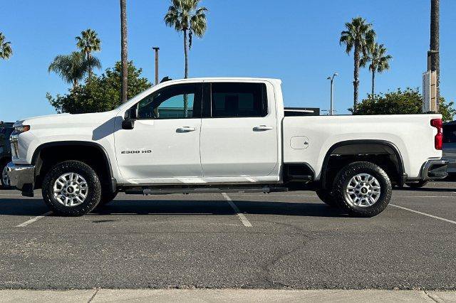 Used 2022 Chevrolet Silverado 2500 LT AWD/4WD image 7