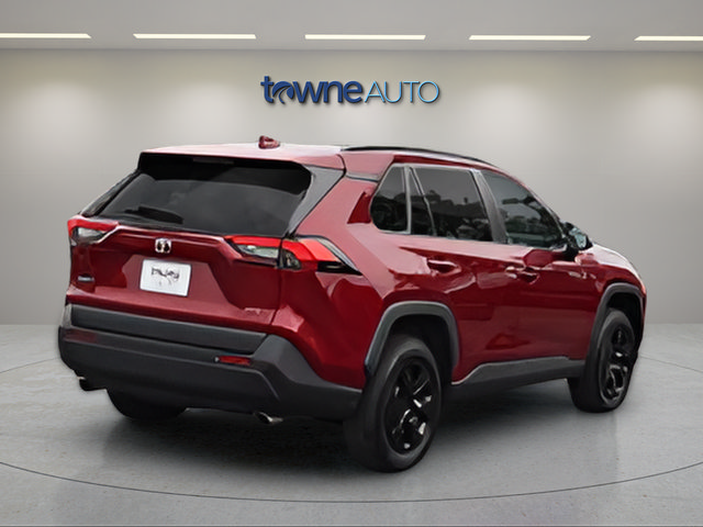 Used 2020 Toyota RAV4 LE w/ All Weather Liner Package AWD/4WD image 5