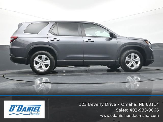 Used 2023 Honda Pilot LX image 13