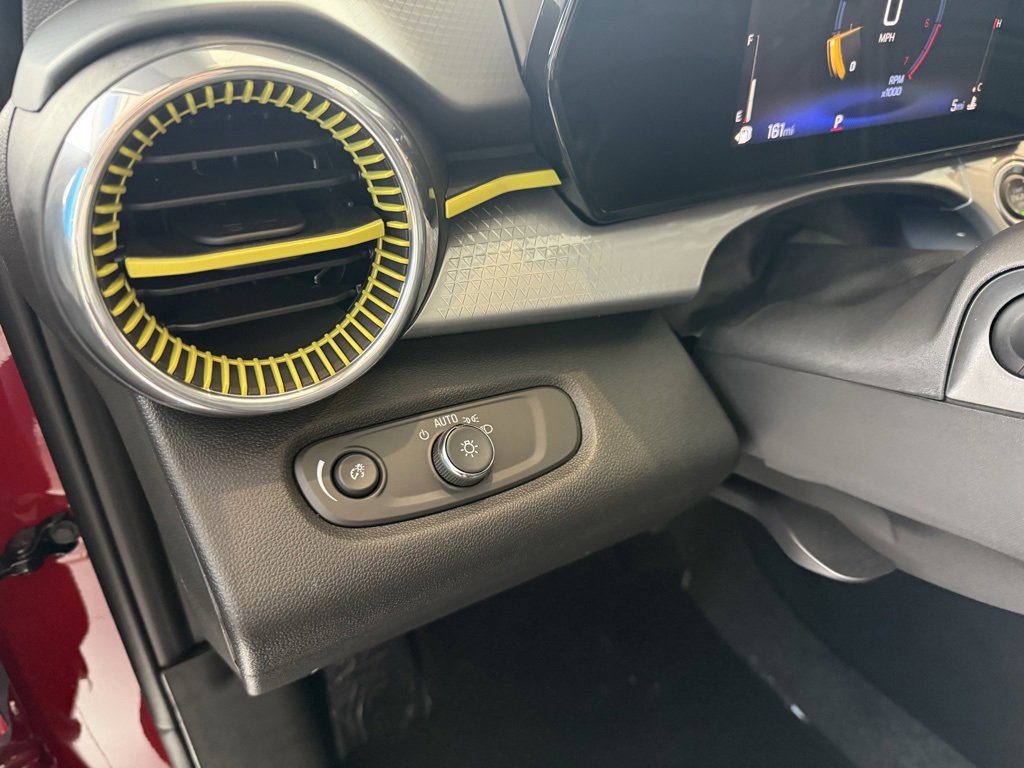 New 2026 Chevrolet Trax LT image 8