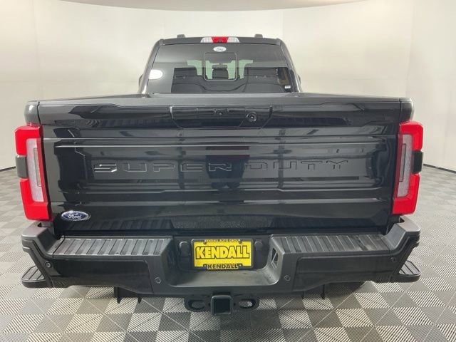 Used 2026 Ford F450 Platinum w/ FX4 Off-Road Package AWD/4WD image 5