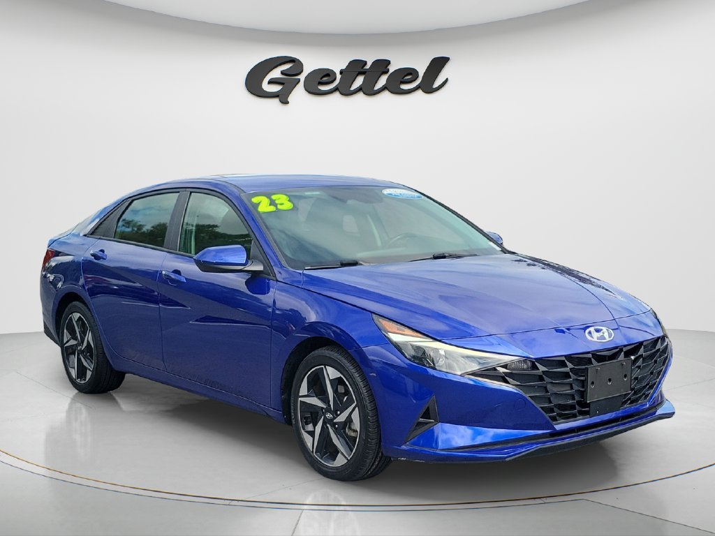 Used 2023 Hyundai Elantra SEL w/ Convenience Package FWD image 1