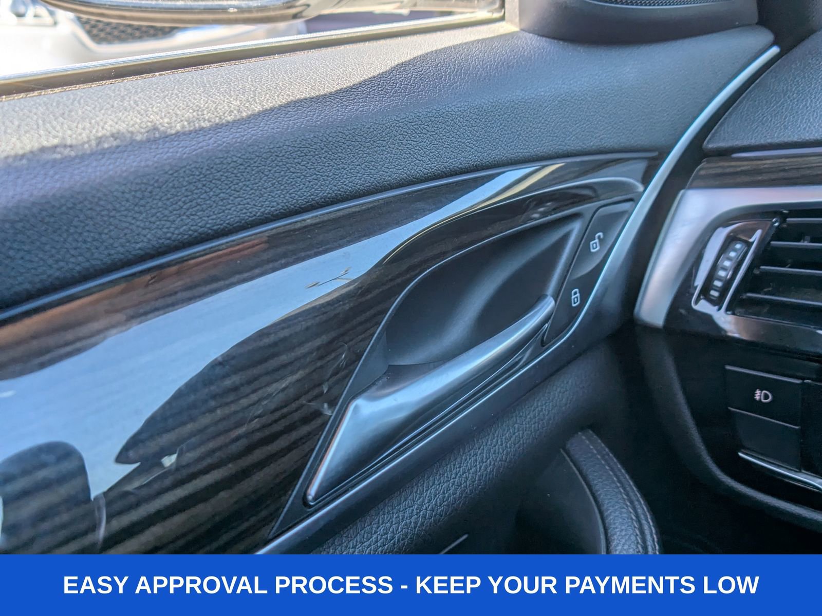 Used 2018 BMW 530e xDrive w/ Premium Package 2 image 42