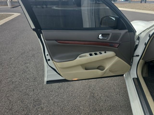 Used 2007 INFINITI G35 x Sedan w/ Premium Pkg image 11