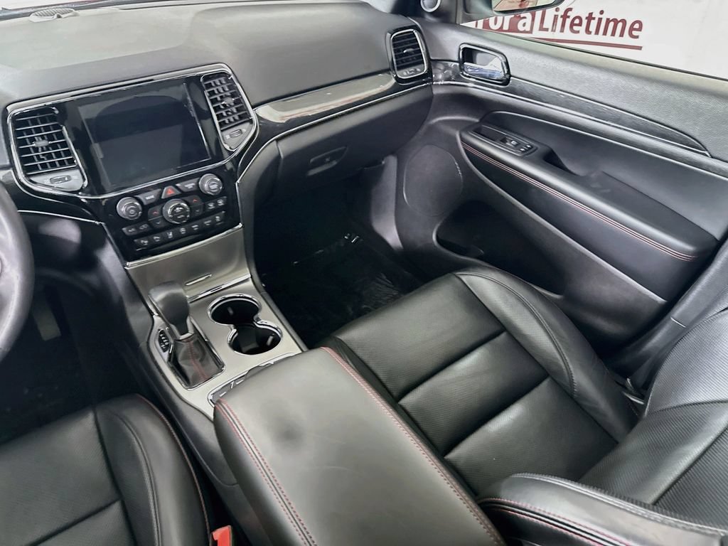 Used 2020 Jeep Grand Cherokee Trailhawk w/ Trailhawk Luxury Group AWD/4WD image 28