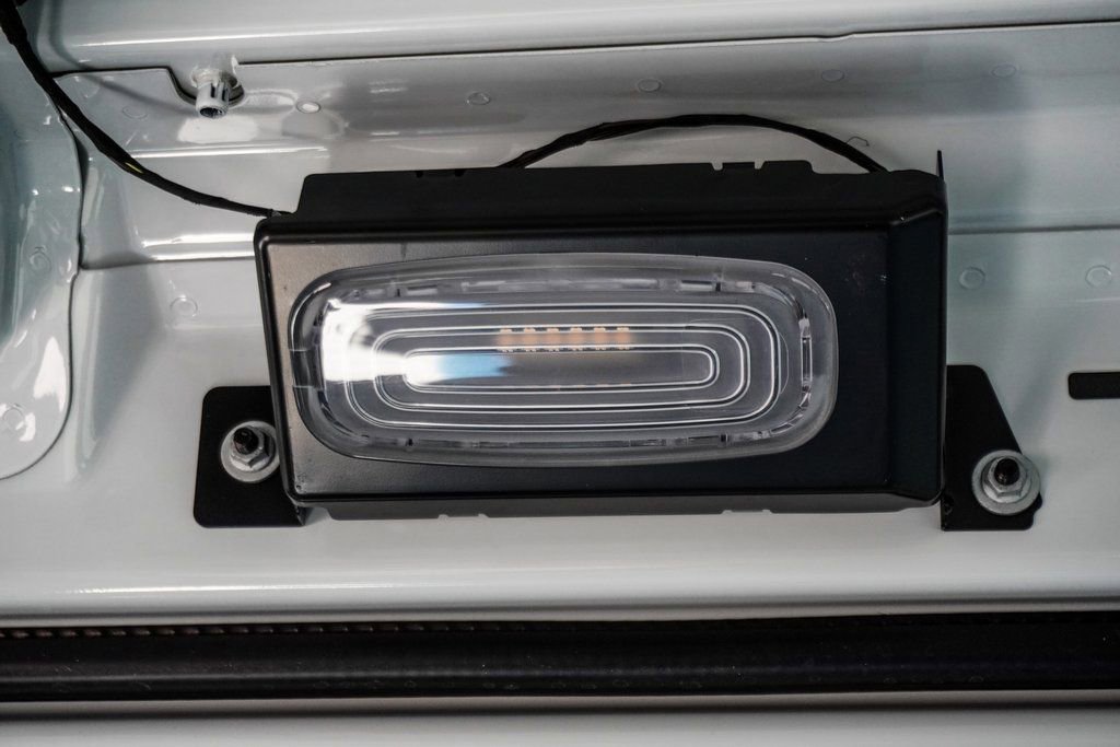 Used 2021 Mercedes-Benz Sprinter 3500 w/ Swivel Seat Package image 23