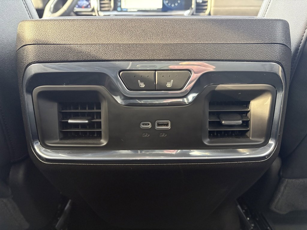 Used 2024 Chevrolet Silverado 1500 LTZ image 38