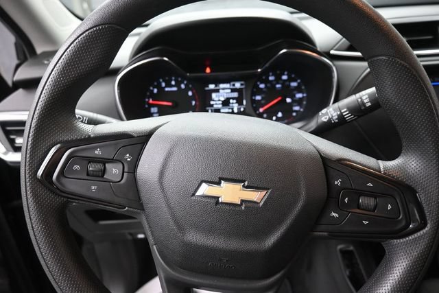 Used 2023 Chevrolet TrailBlazer LT FWD image 16