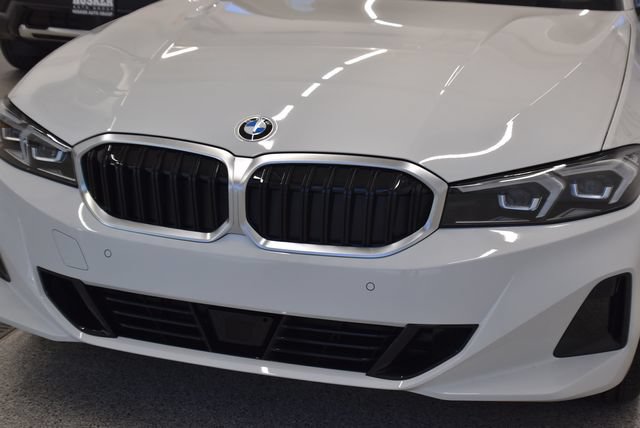 New 2026 BMW 330i xDrive Sedan w/ Premium Package AWD/4WD image 14