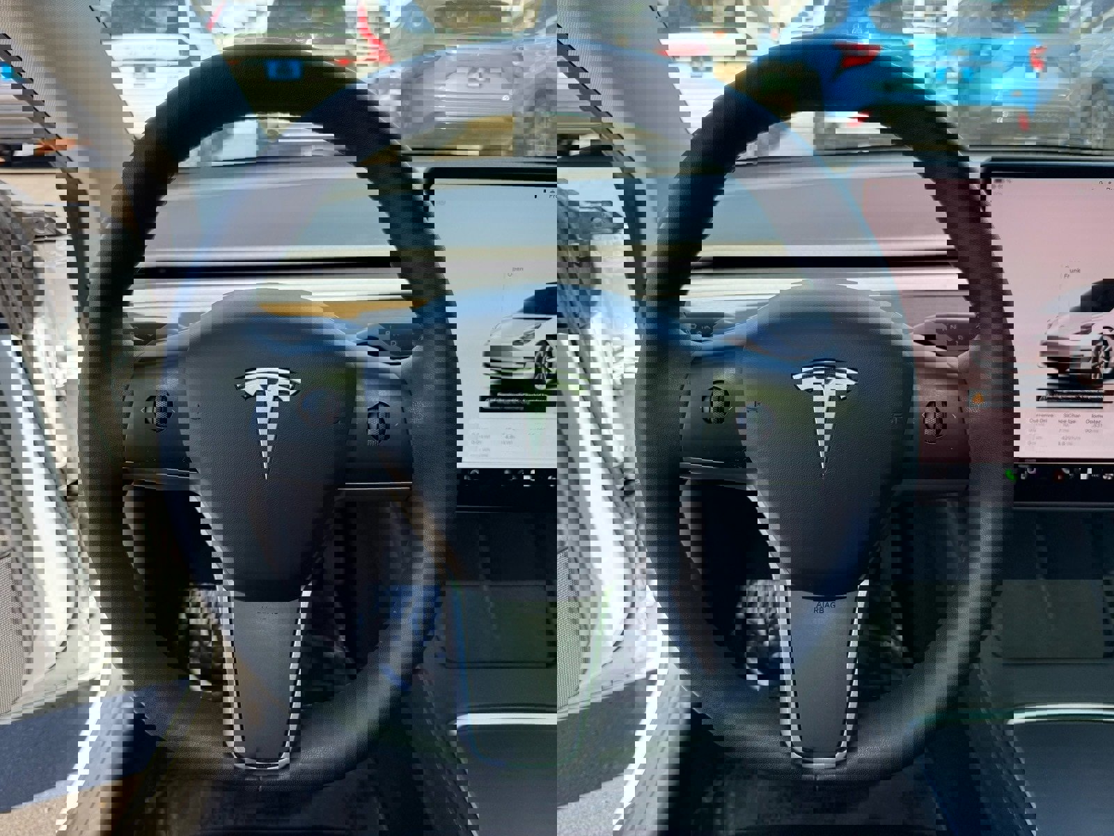 Used 2023 Tesla Model 3 Standard Range image 17