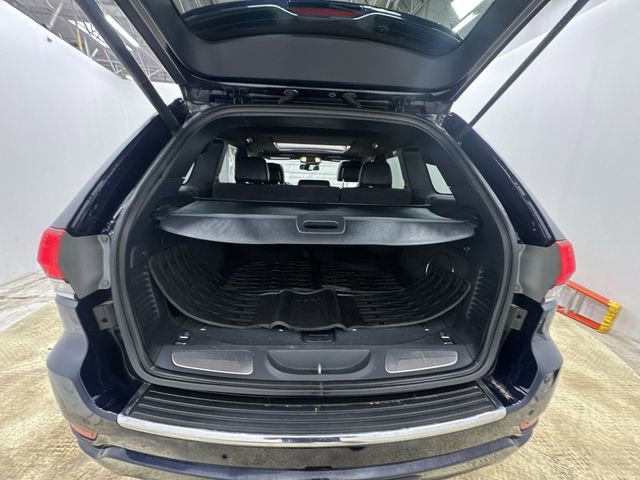 Used 2014 Jeep Grand Cherokee Overland image 22