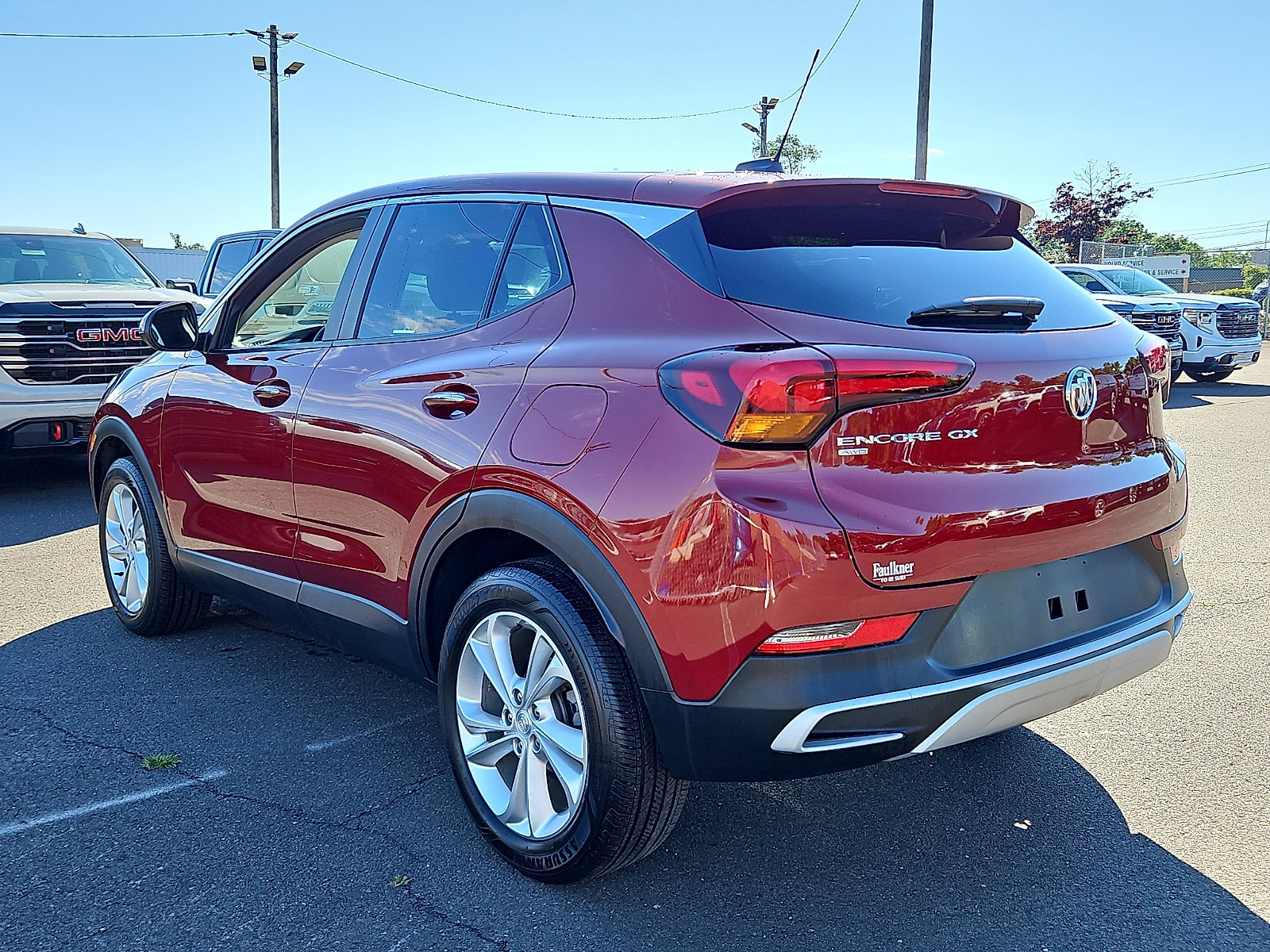 Used 2023 Buick Encore GX Preferred w/ Cold Weather Comfort Package AWD/4WD image 4