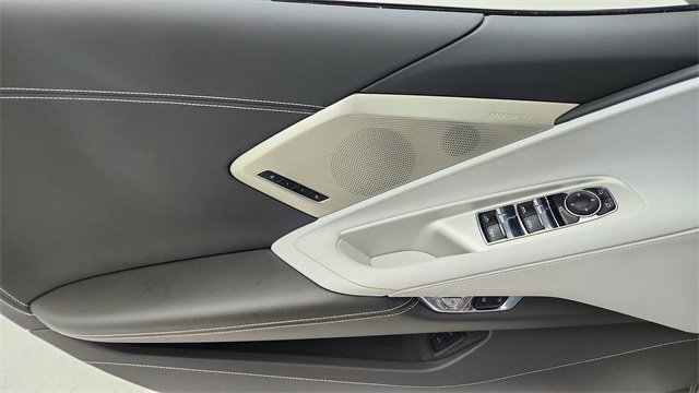 Used 2022 Chevrolet Corvette Stingray Preferred Conv w/ 2LT image 32