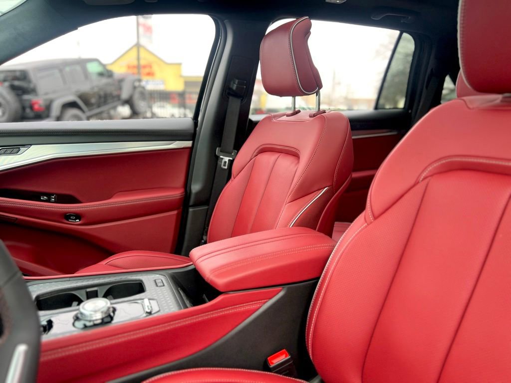 New 2024 Jeep Wagoneer Launch Edition image 14