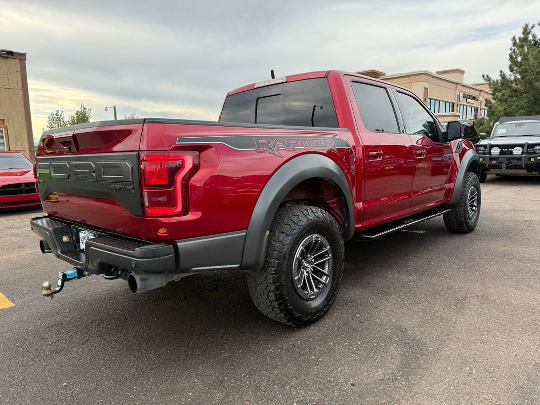 Used 2019 Ford F150 Raptor w/ Equipment Group 802A Luxury image 3