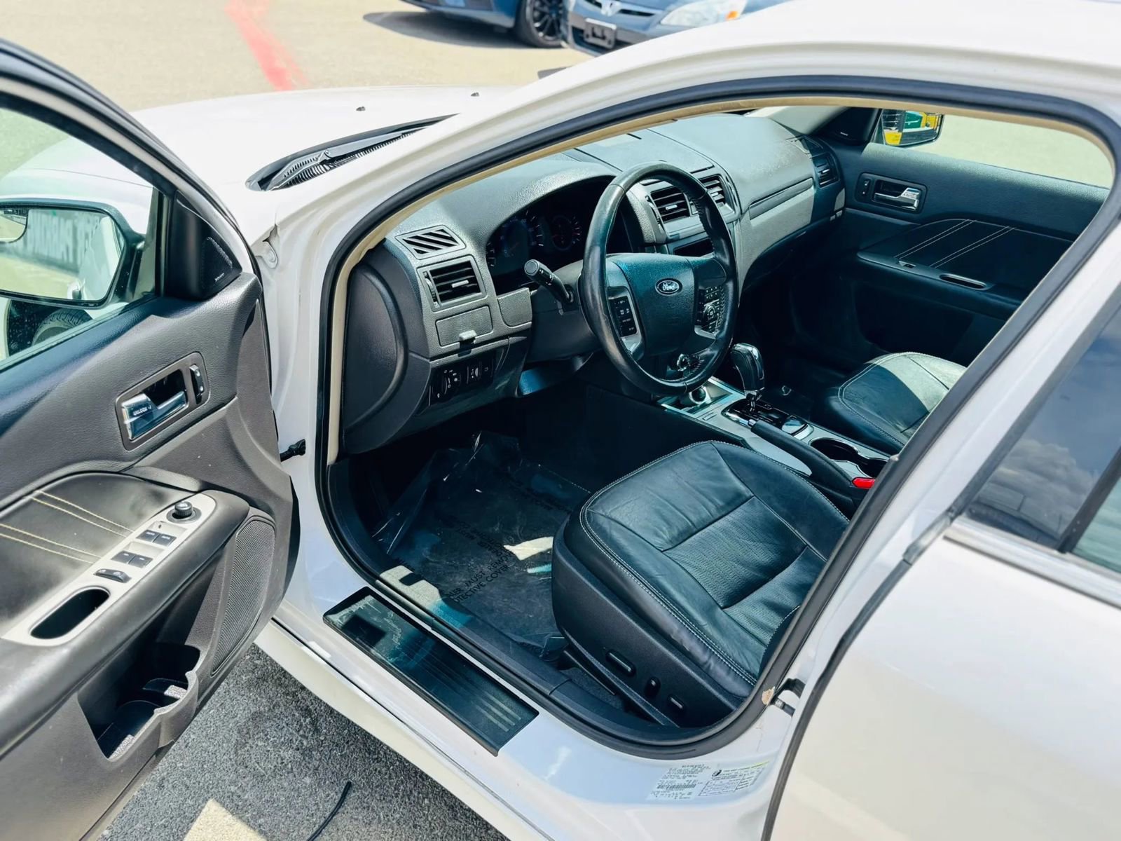 Used 2012 Ford Fusion Sport FWD image 9