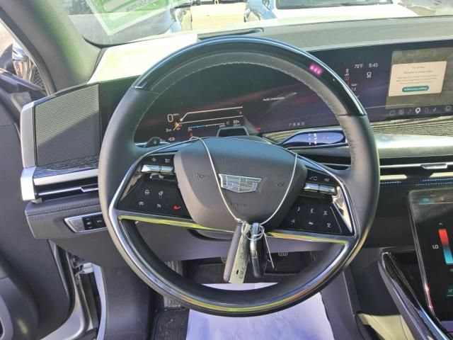 Used 2025 Cadillac Escalade IQ Sport 1 w/ LPO, ONYX Package AWD/4WD image 3