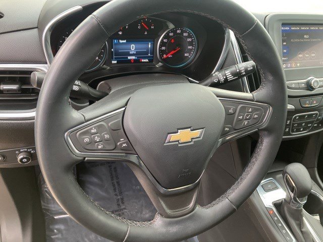 Used 2023 Chevrolet Equinox LT w/ Driver Convenience Package image 14