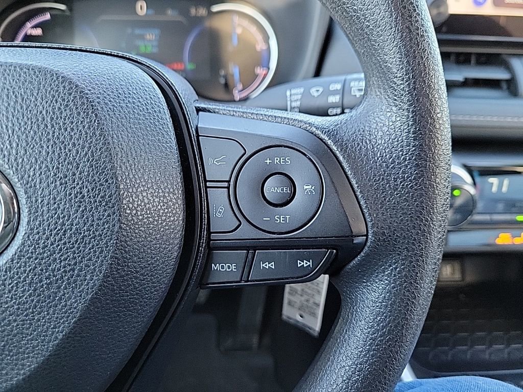 Used 2024 Toyota RAV4 LE AWD/4WD image 23