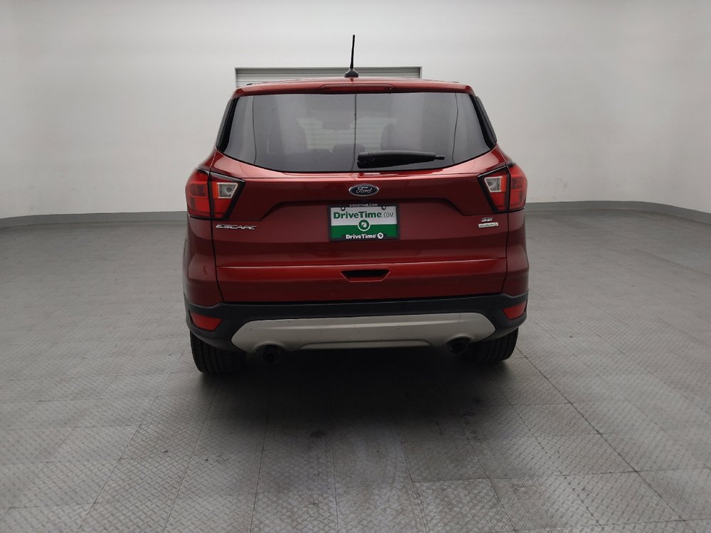 Used 2019 Ford Escape SE FWD image 6