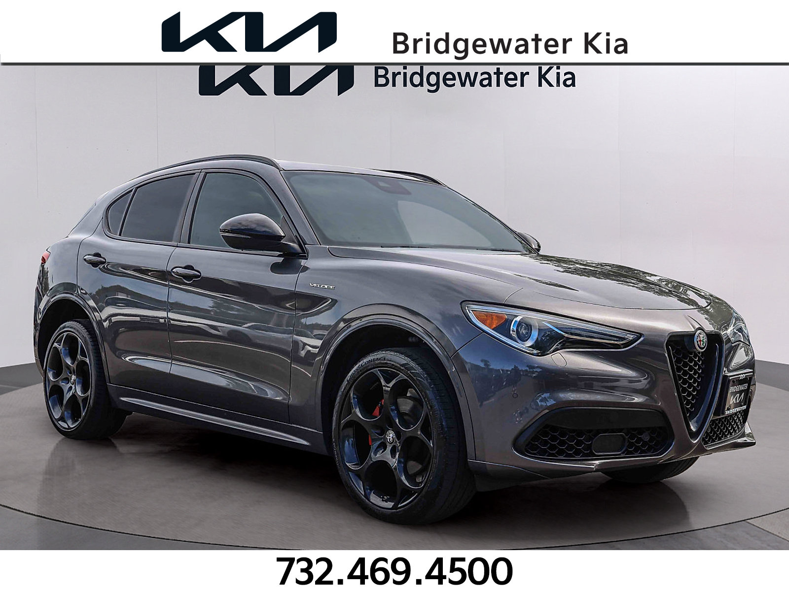 Used 2023 Alfa Romeo Stelvio Veloce
