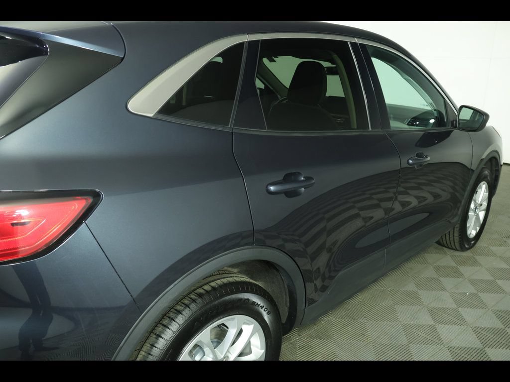 Used 2022 Ford Escape SE w/ Cold Weather Package AWD/4WD image 15