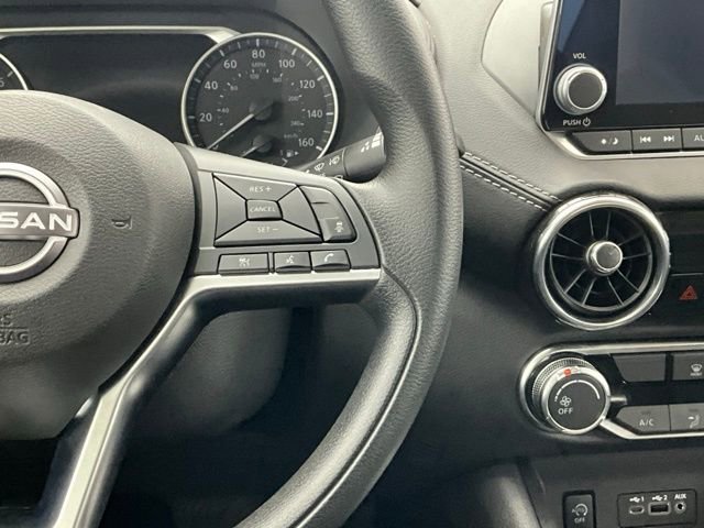 Used 2025 Nissan Sentra SV image 18